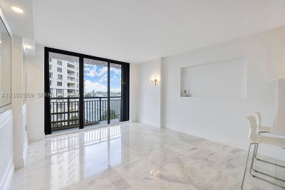 Comprar apartamento en Brickell Key Two 928