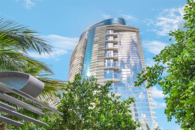Paramount Miami WorldCenter Apt #3211