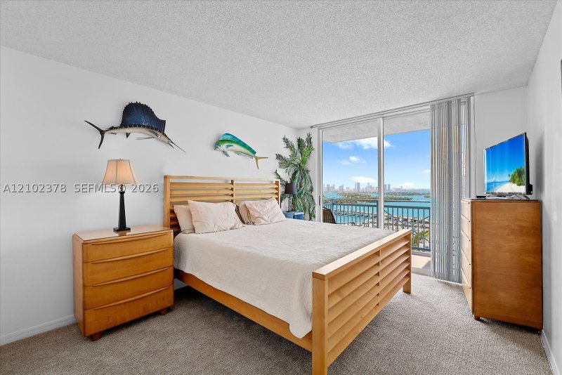 Condo for sale at Yacht Club at Portofino 2911