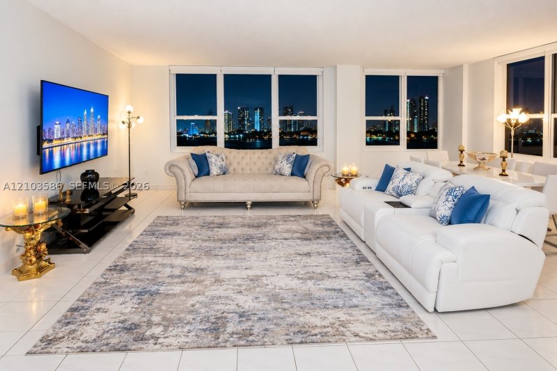 Property photo # 4