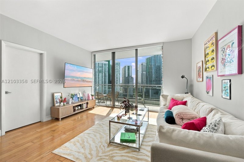 Comprar apartamento no The Ivy 2014