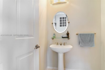 Property photo # 9