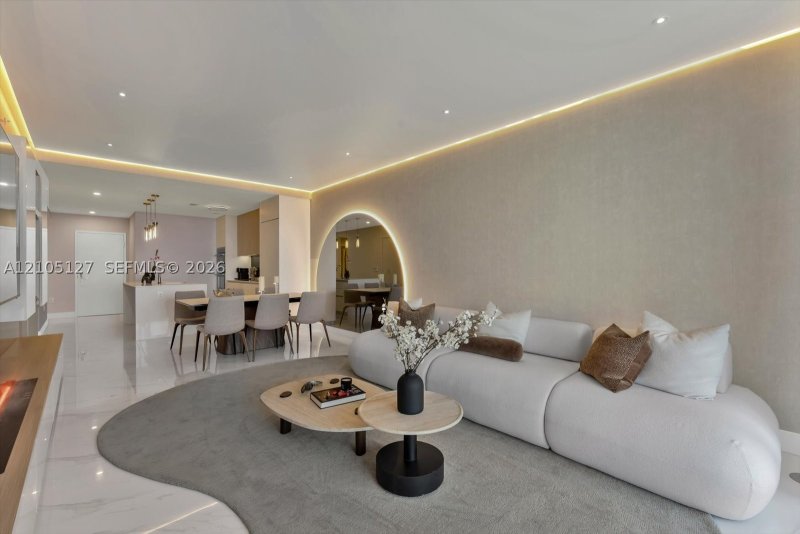 Property photo # 9