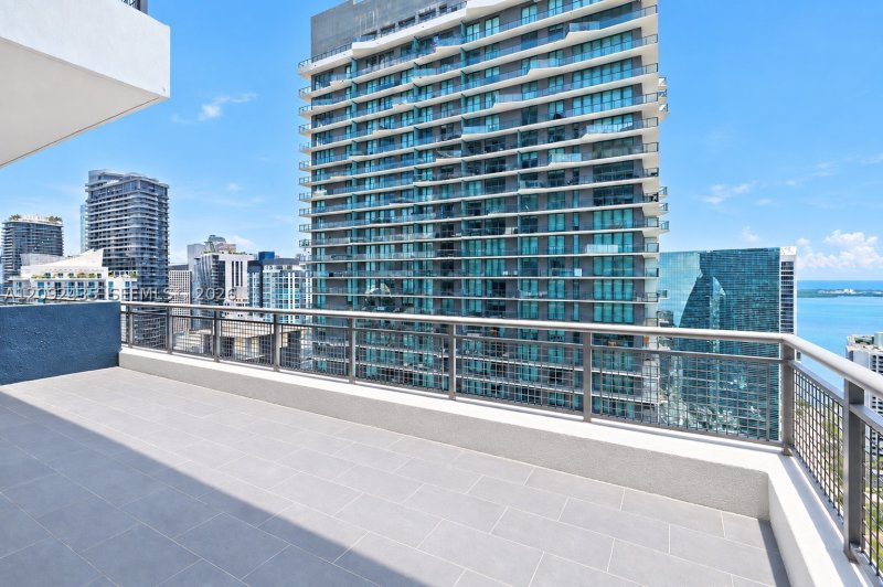 Aluguel de apartamento no Infinity on Brickell 4002