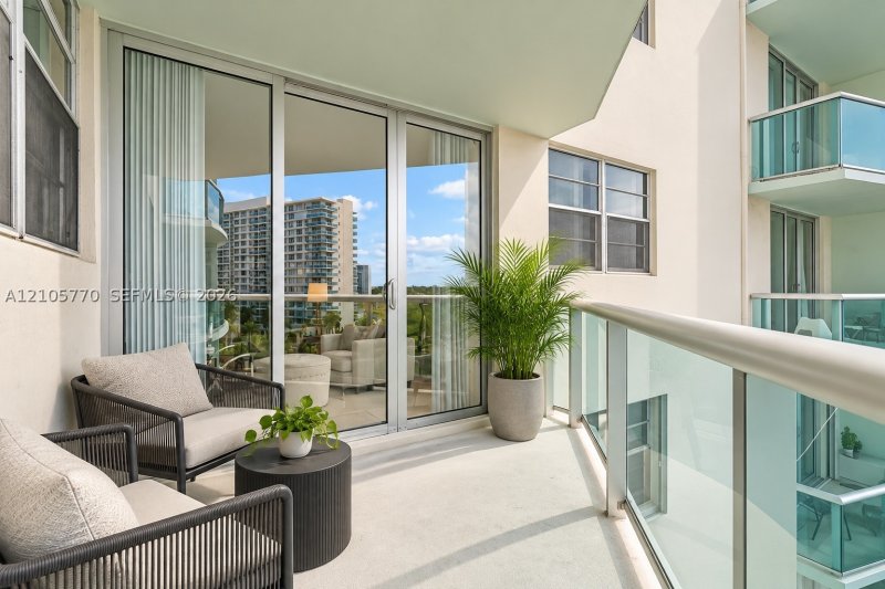 Comprar apartamento en Tides Hollywood Beach 8S