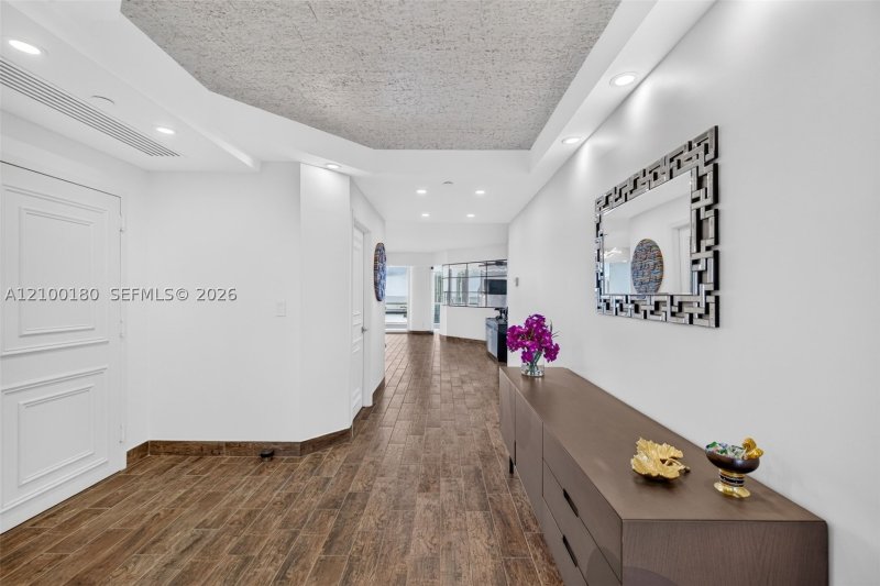 Condo for sale at 7000 Williams Island 2409-2410