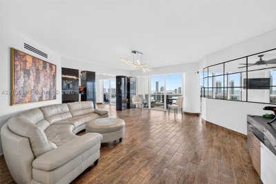 Comprar apartamento en 7000 Williams Island 2409-2410