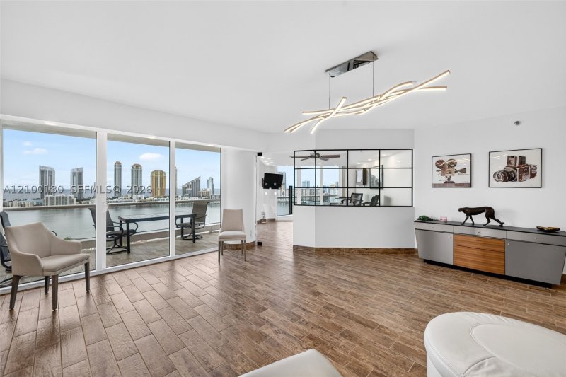 Condo for sale at 7000 Williams Island 2409-2410