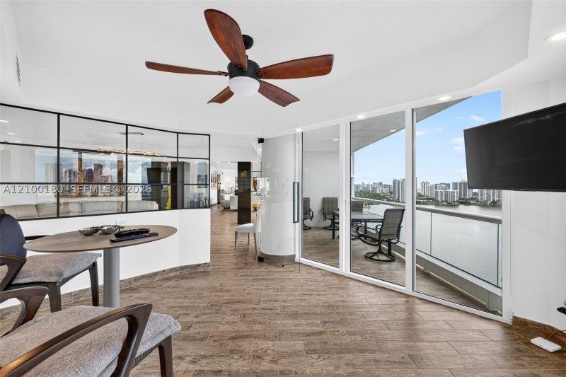 Condo for sale at 7000 Williams Island 2409-2410