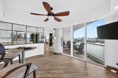 Comprar apartamento en 7000 Williams Island 2409-2410