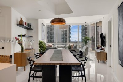 Comprar apartamento no Paramount Miami WorldCenter 3403