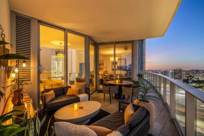 Comprar apartamento no Paramount Miami WorldCenter 3403