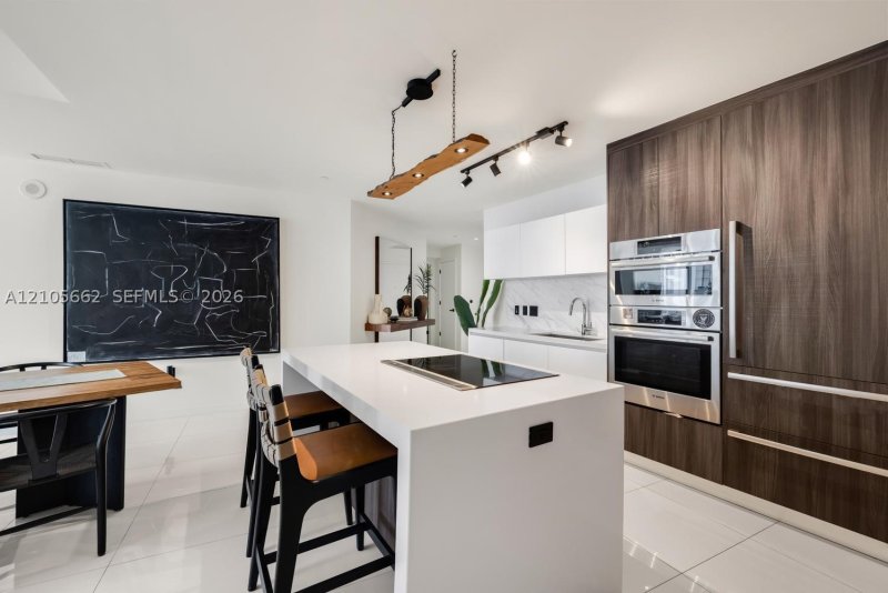 Comprar apartamento no Paramount Miami WorldCenter 3403
