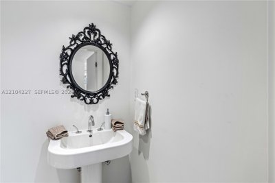 Comprar apartamento no Murano Grande 610