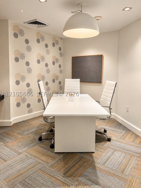 Alquiler de apartamento en The Plaza Tower II 2410