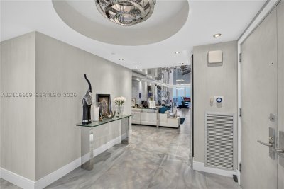 Comprar apartamento en The Pinnacle 3402