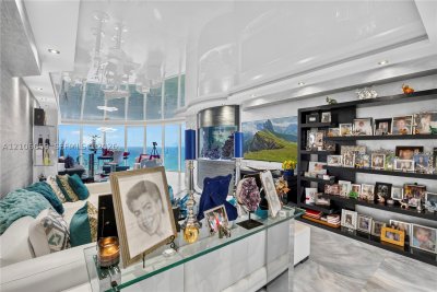 Comprar apartamento en The Pinnacle 3402