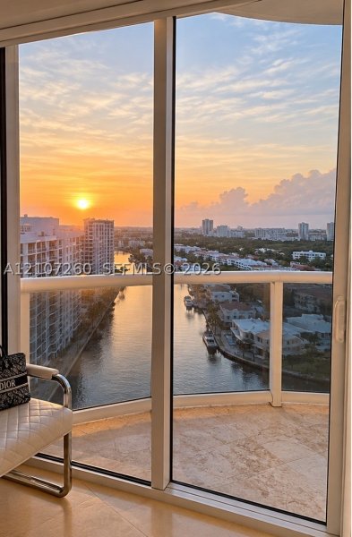 Comprar apartamento en Trump Tower One 1605