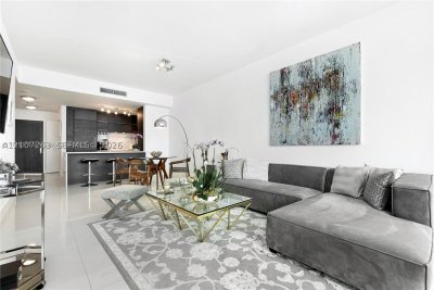 Comprar apartamento no 900 Biscayne 4010