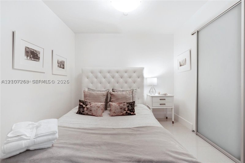 Comprar apartamento no 900 Biscayne 4010