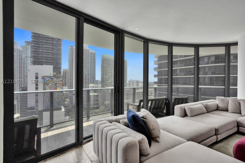 Comprar apartamento en SLS Lux Brickell 1801