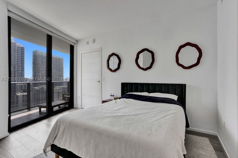 Comprar apartamento en SLS Lux Brickell 1801