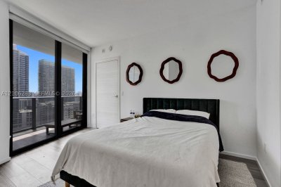 Comprar apartamento en SLS Lux Brickell 1801