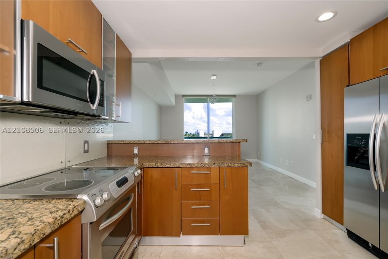 Aluguel de apartamento no Ocean Marine Yacht Club 401