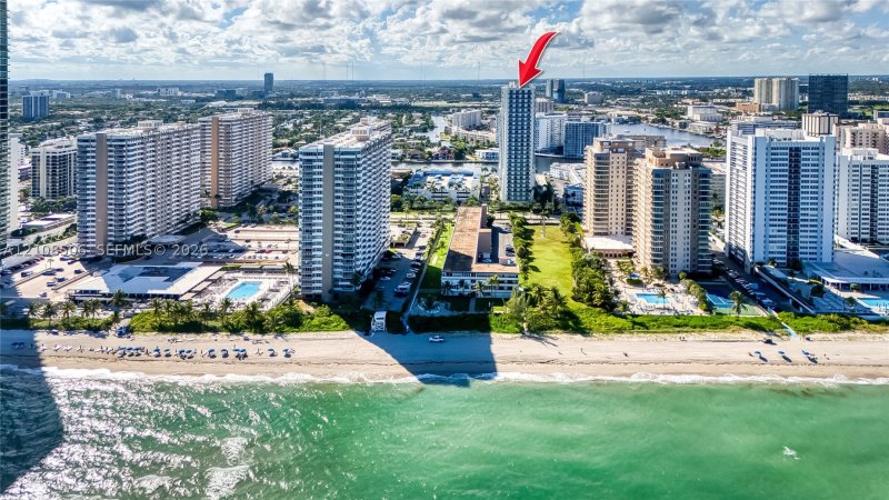 Aluguel de apartamento no Ocean Marine Yacht Club 401