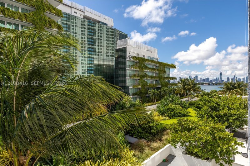 Comprar apartamento no Waverly 614