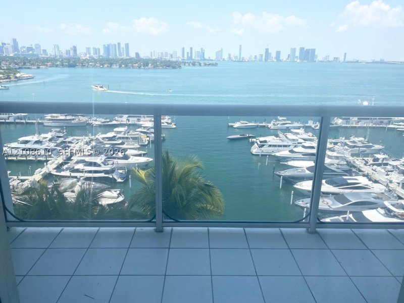 Apartment for rent at Sunset Harbour North 1210