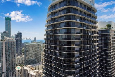 Comprar apartamento en SLS Lux Brickell 4410