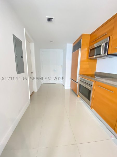 Apartment for rent at Icon Brickell Tower II 4408