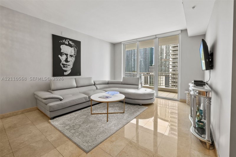 Comprar apartamento en Courts Brickell Key 2006