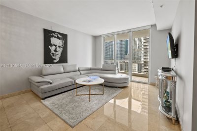 Comprar apartamento en Courts Brickell Key 2006
