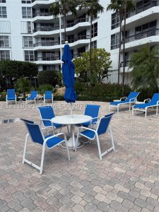 Comprar apartamento no Mystic Pointe 300 1611