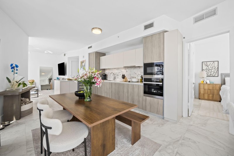 Comprar apartamento en Biscayne Beach 1909