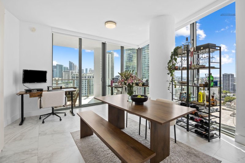 Comprar apartamento en Biscayne Beach 1909