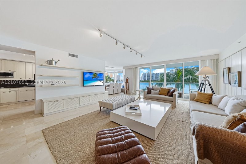 Comprar apartamento en Peninsula I 301