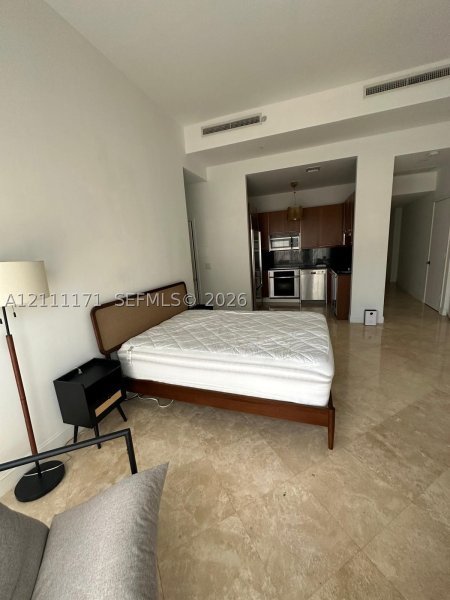 Comprar apartamento en Carbonell 501