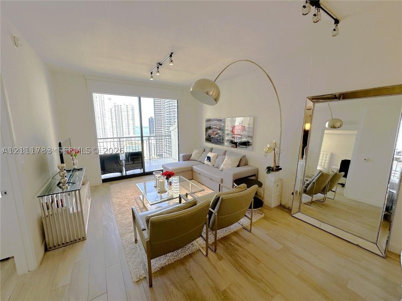 Property photo # 4
