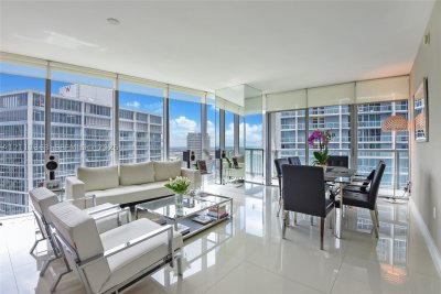 Aluguel de apartamento no Icon Brickell Tower II 4810