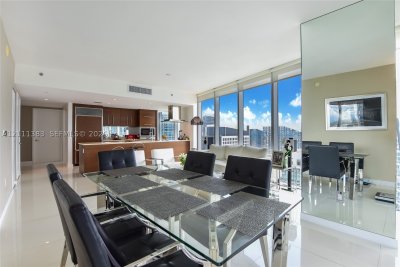 Aluguel de apartamento no Icon Brickell Tower II 4810