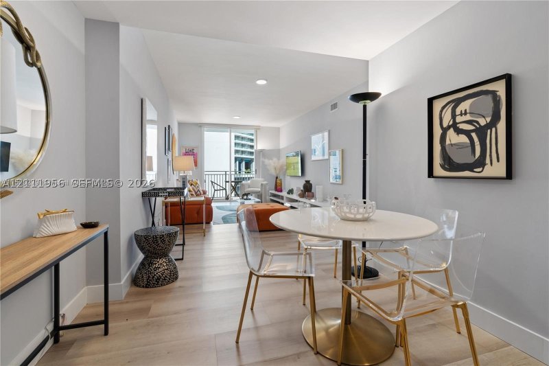 Property photo # 6