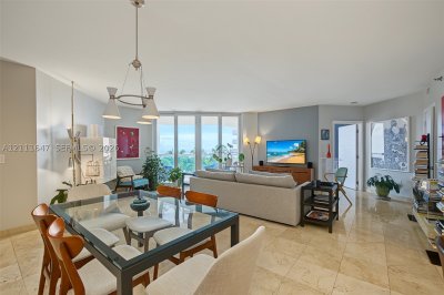 Comprar apartamento no The Mirage 4J