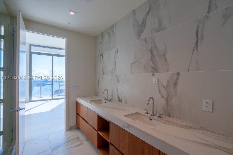 Comprar apartamento en Casa Bella #PH5202