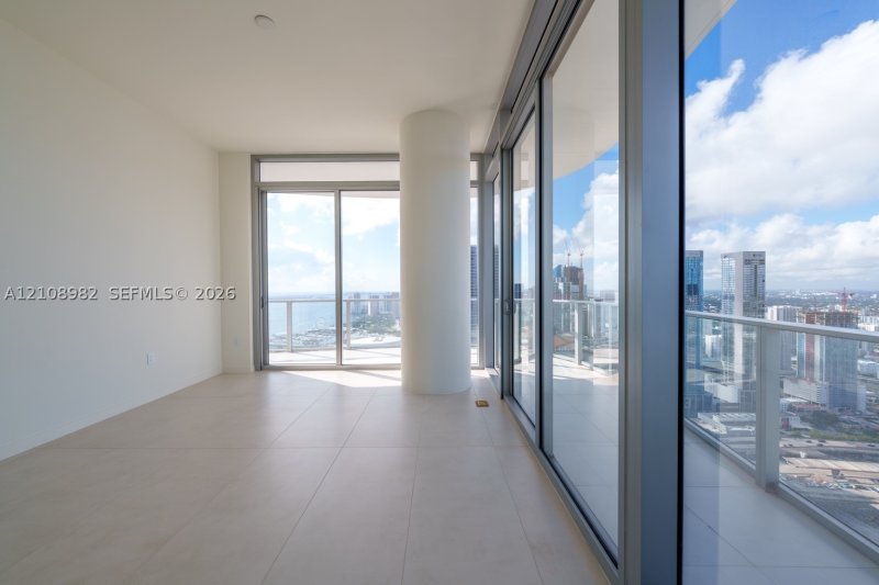 Comprar apartamento en Casa Bella #PH5202