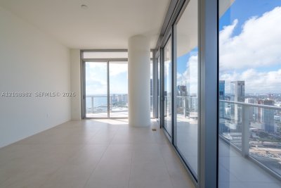 Comprar apartamento en Casa Bella #PH5202