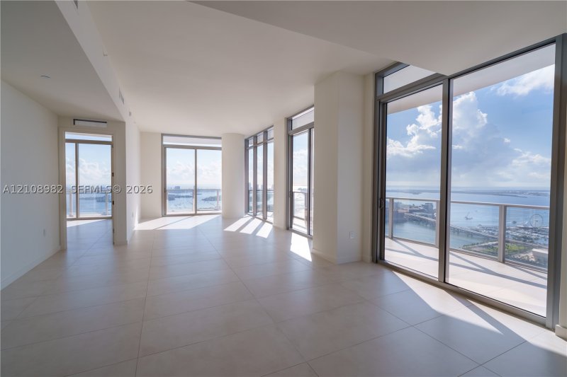 Comprar apartamento en Casa Bella #PH5202