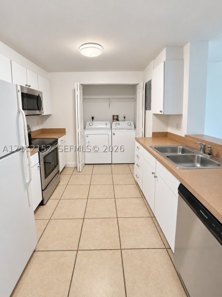 Condo for sale at Vue at Brickell 1104